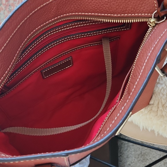 Beautiful Dooney & Bourke Chestnut  Pebbled Leather Lexington Shopper Tote 🤎🎁 - Picture 10 of 17